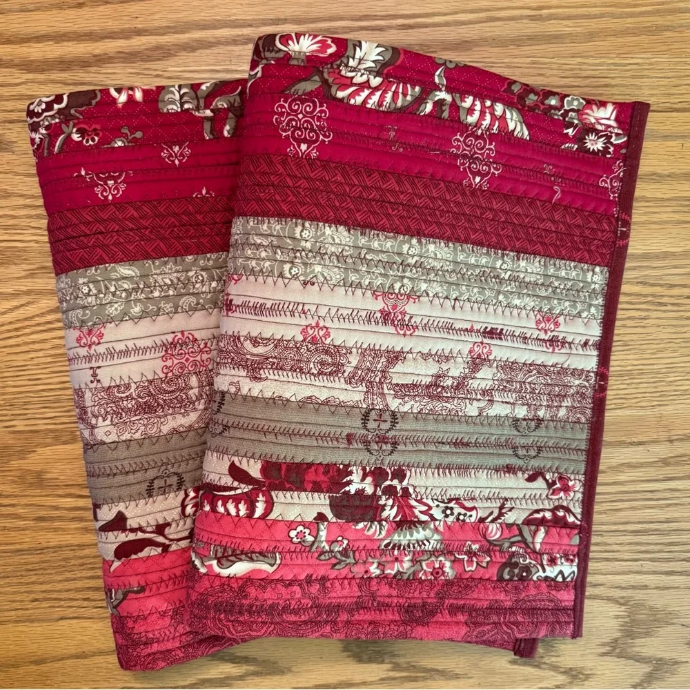 2 Quilted Placemats Handmade Machine Sewn Heavy 13